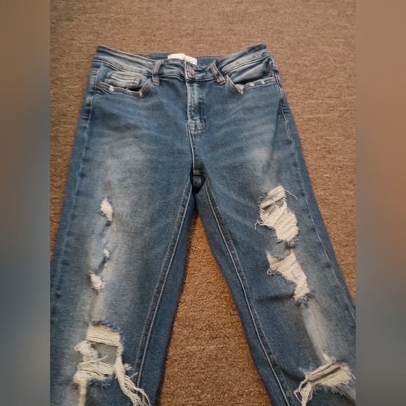 Vervet Size 27 Ripped Jeans - Picture 2 of 7